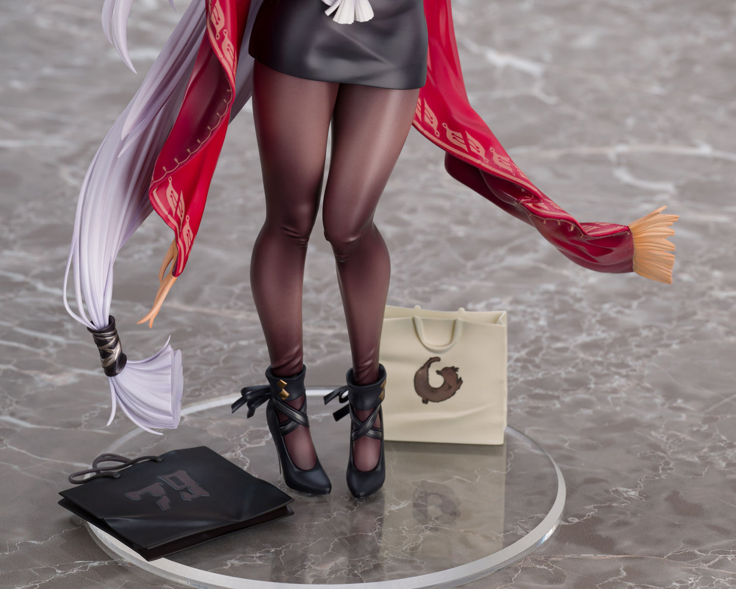 Azur Lane Belfast Shopping with the Head Maid 1/7 Figure PVC Statue Questioners