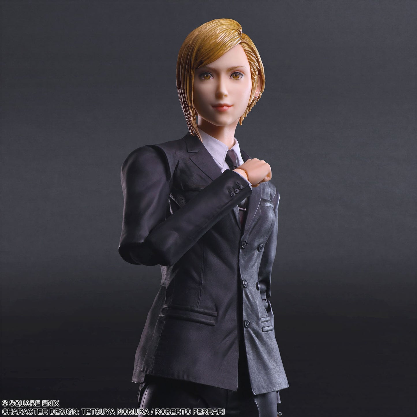 FINAL FANTASY VII Rebirth Elena 10in Action Figure PLAY ARTS Kai Square Enix NIB