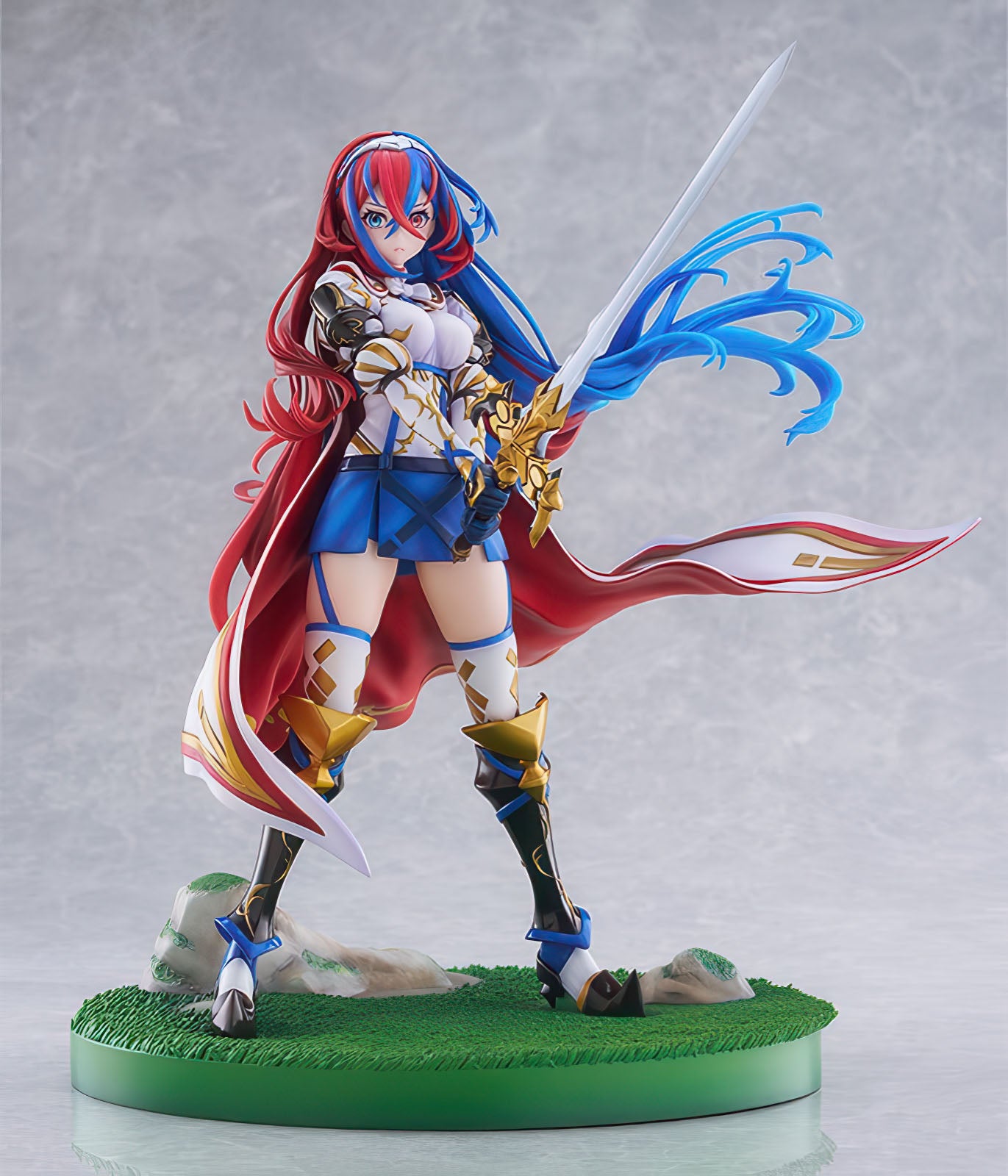 Fire Emblem Engage Alear 10in Figure PVC Statue Intelligent Systems Japan NIB