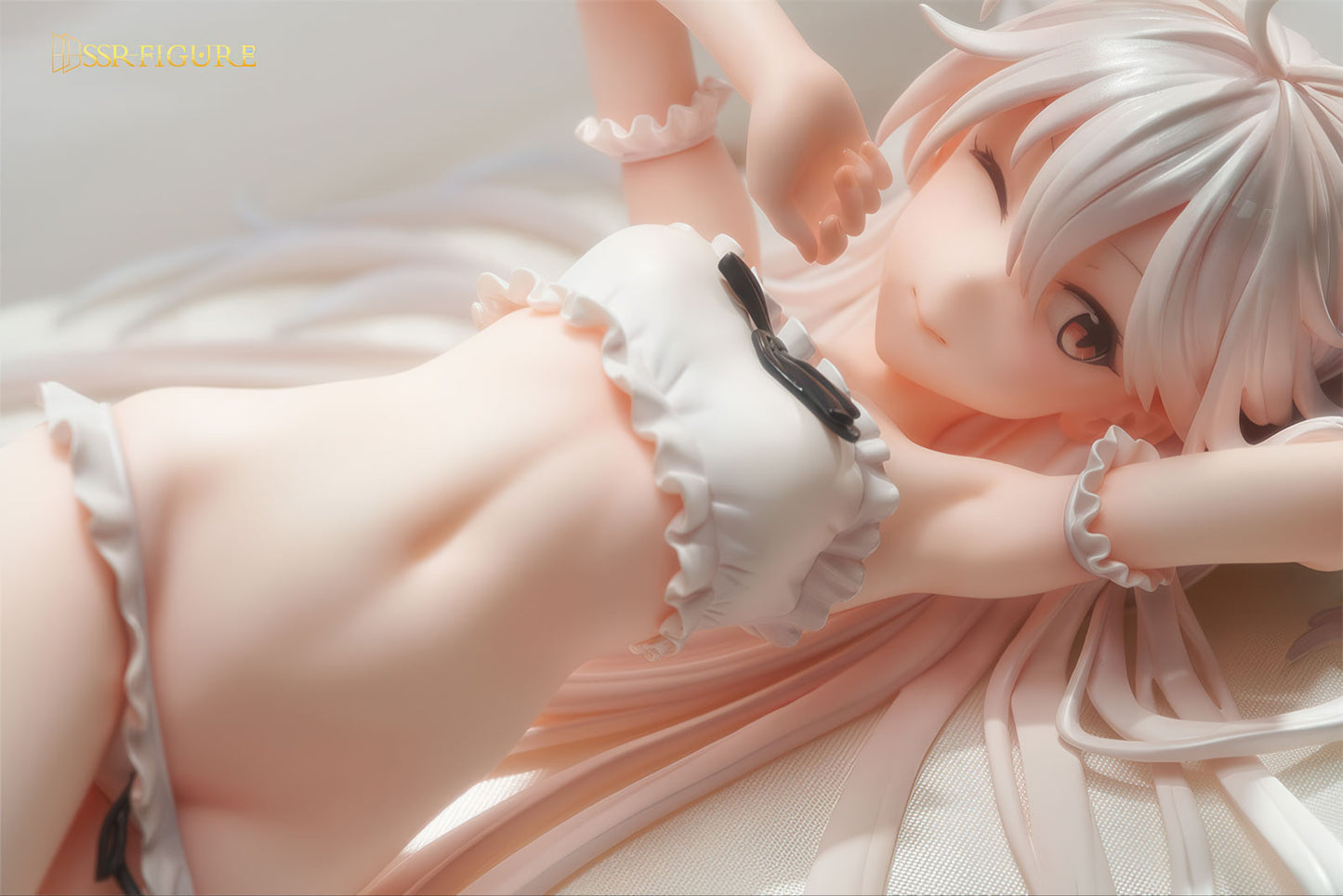 Hayashi Kewi Wakening White Haired-Chan 1/7 Anime Figure PVC Statue SSR FIGURE