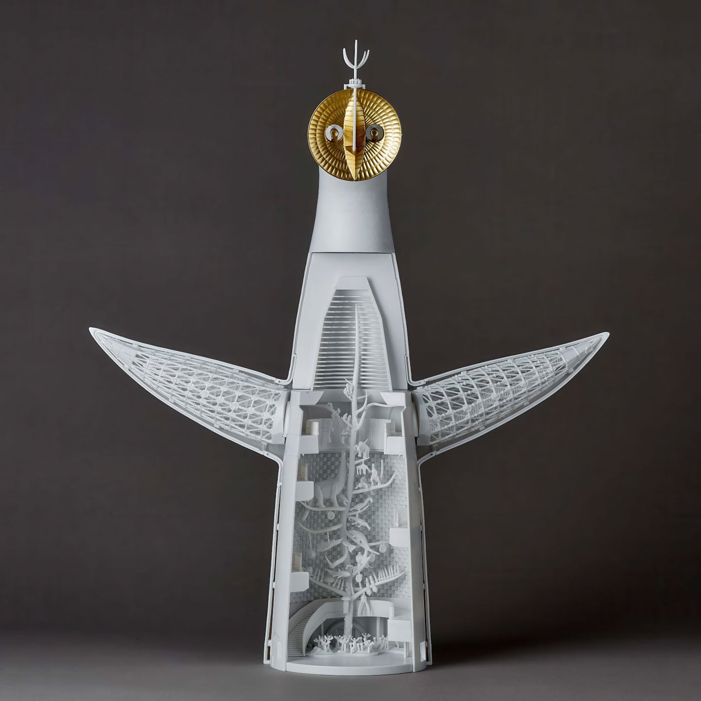 Tower of the Sun 14.2in 1/200 Scale Plastic Model Kit Kaiyodo NIB