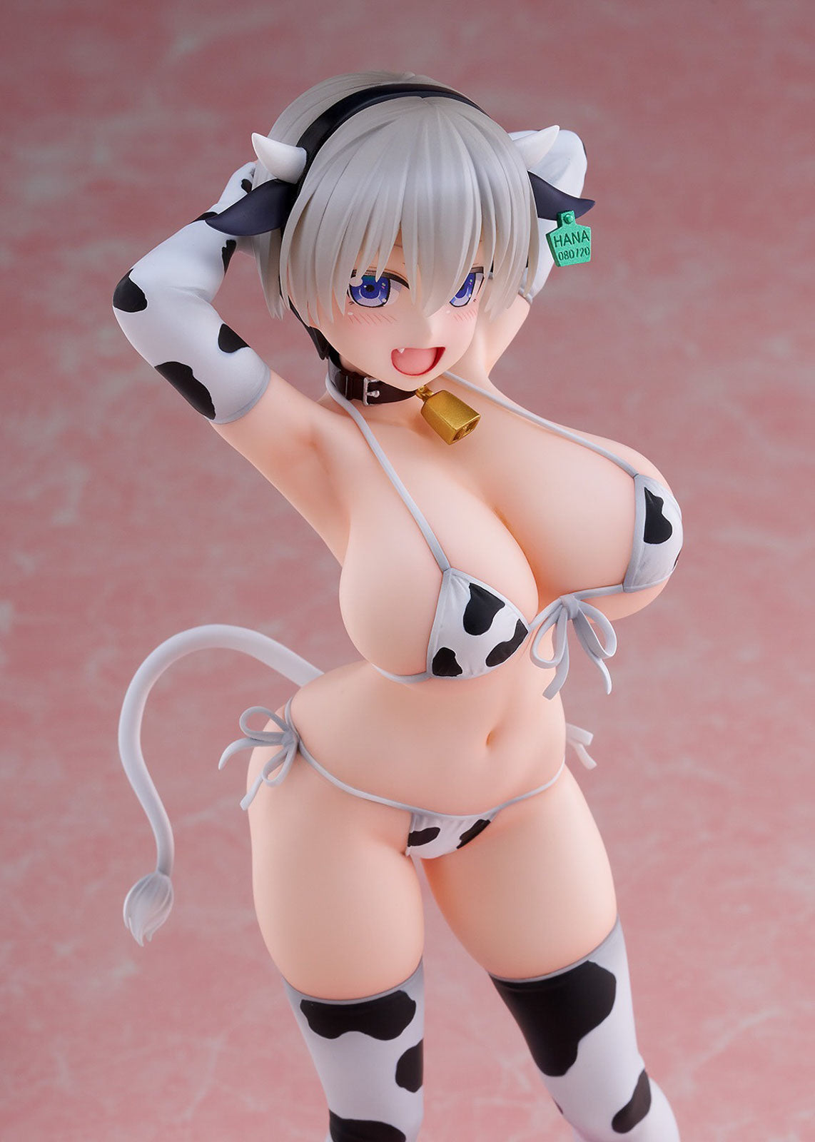 Uzaki-chan Wants to Hang Out Hana 9in 1/7 Scale Anime Figure PVC Statue Wave NIB