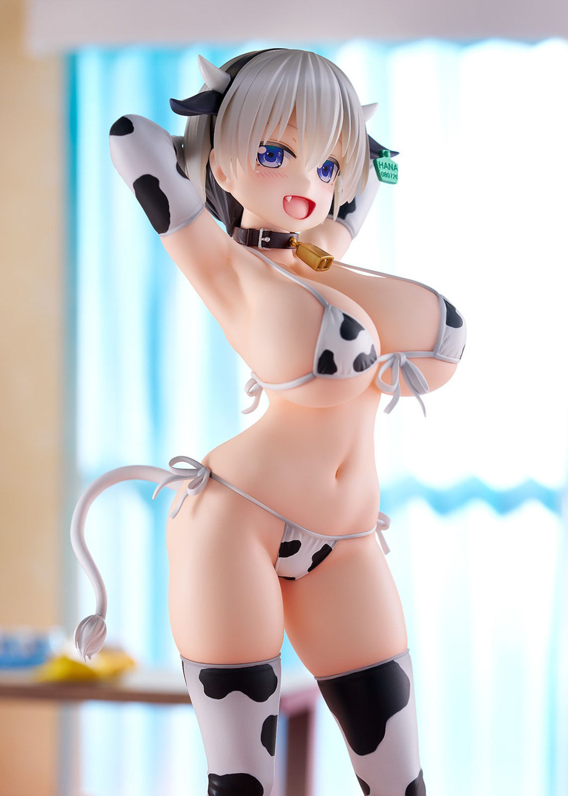 Uzaki-chan Wants to Hang Out Hana 9in 1/7 Scale Anime Figure PVC Statue Wave NIB