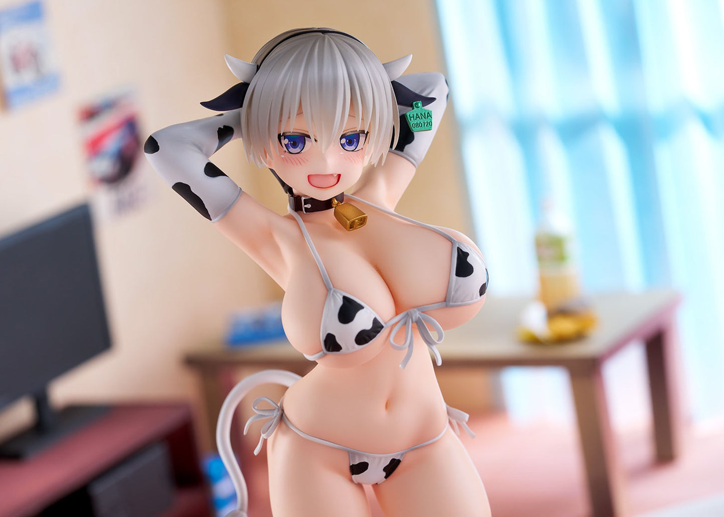 Uzaki-chan Wants to Hang Out Hana 9in 1/7 Scale Anime Figure PVC Statue Wave NIB