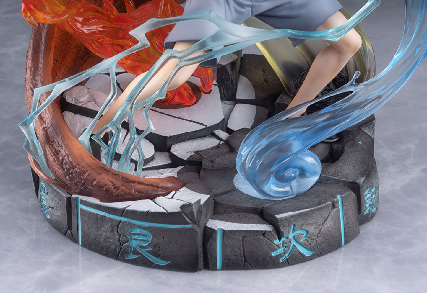 Yi Ren Zhi Xia Wang Ye Feng Hou Qi Men 8in 1/7 Anime Figure PVC Statue Solarain