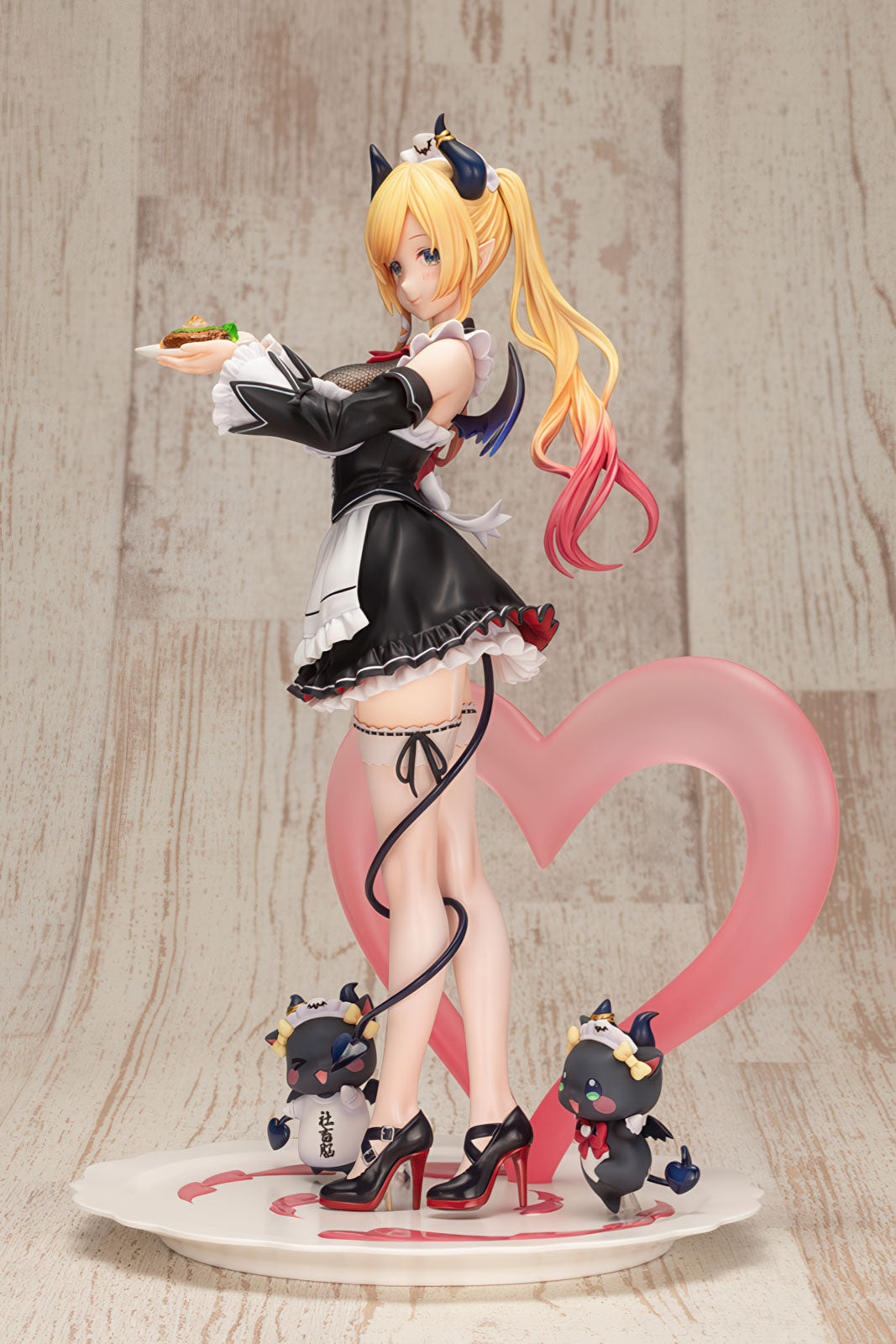 hololive Yuzuki Choco Maid Costume 10.4in 1/7 Figure PVC Statue Kotobukiya NIB