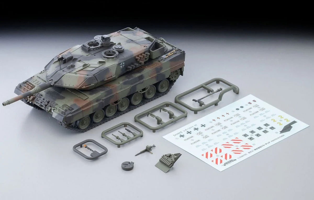 AS005 Leopard 2A5 1/64 Scale Diecast Car Arsenia64 Tomytec NIB