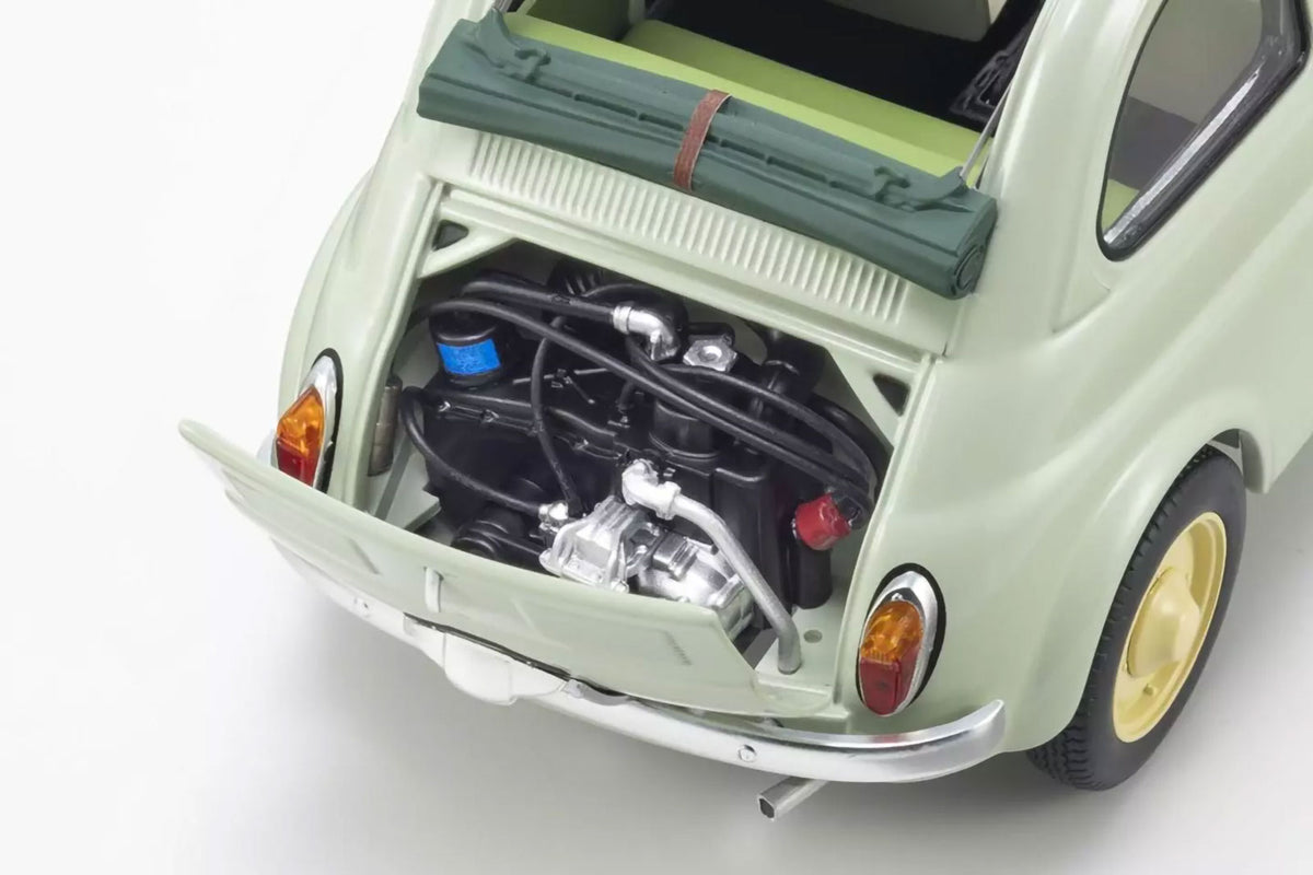 Fiat Nuova 500 Grün Klar 1/18 Modellauto Kyosho Original Neu in OVP