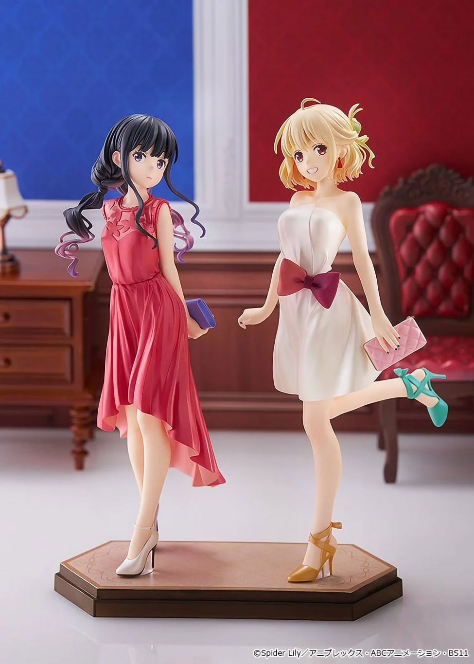 Lycoris Recoil Set of Chisato Takina L Size Anime PVC Figure Figurine Good Smile