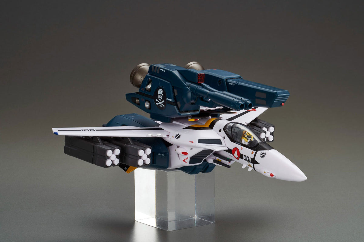 Macross VF-1S Strike Valkyrie 1/60 Anime Action Figure Perfect Trans Arcadia