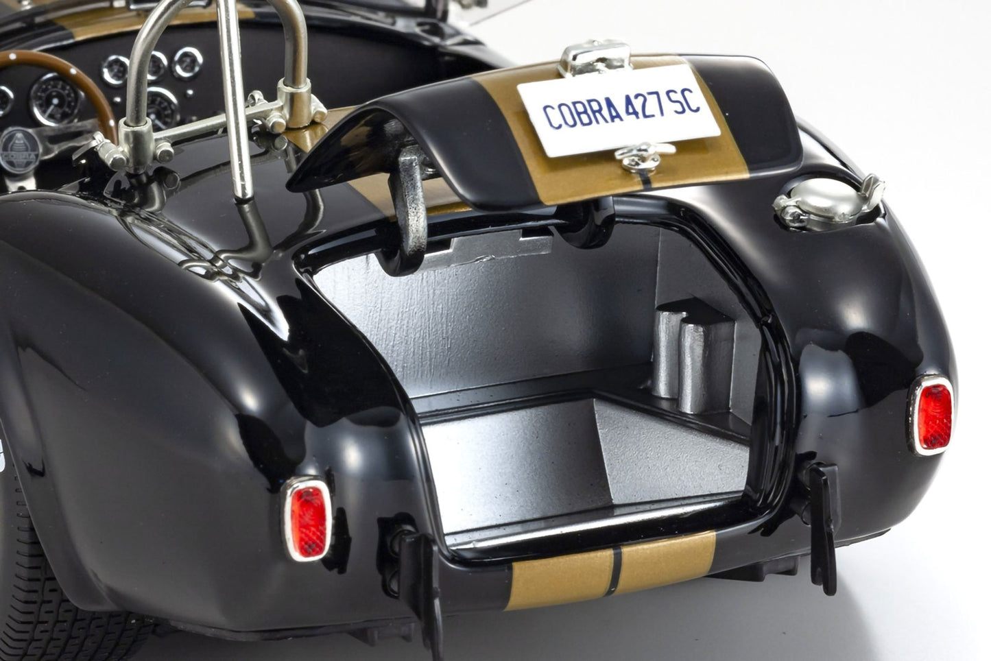 Shelby Cobra 427S/C Black Gold Stripe 1/18 Scale Diecast Car Kyosho Original NIB