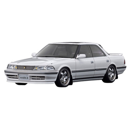 A white Toyota MarkII2.5 Grande LIMITED sedan shown from a three-quarter front angle on a plain white background.
