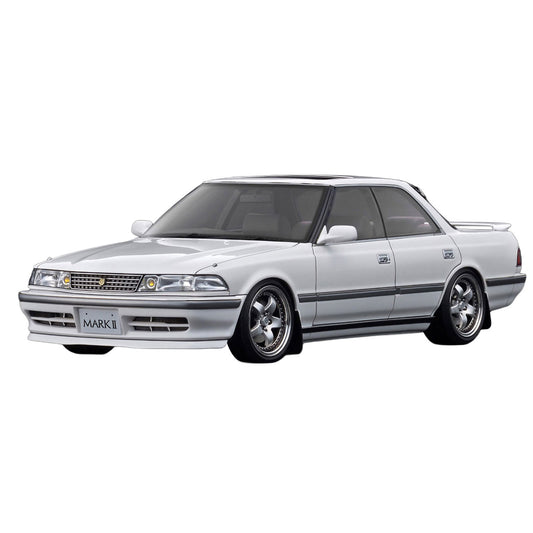 A white Toyota MarkII2.5 Grande LIMITED sedan shown from a three-quarter front angle on a plain white background.