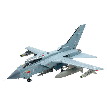 Tornado GR.4 w/Pilot Figure 1/32 Scale Model Kit Tamiya Italeri NIB