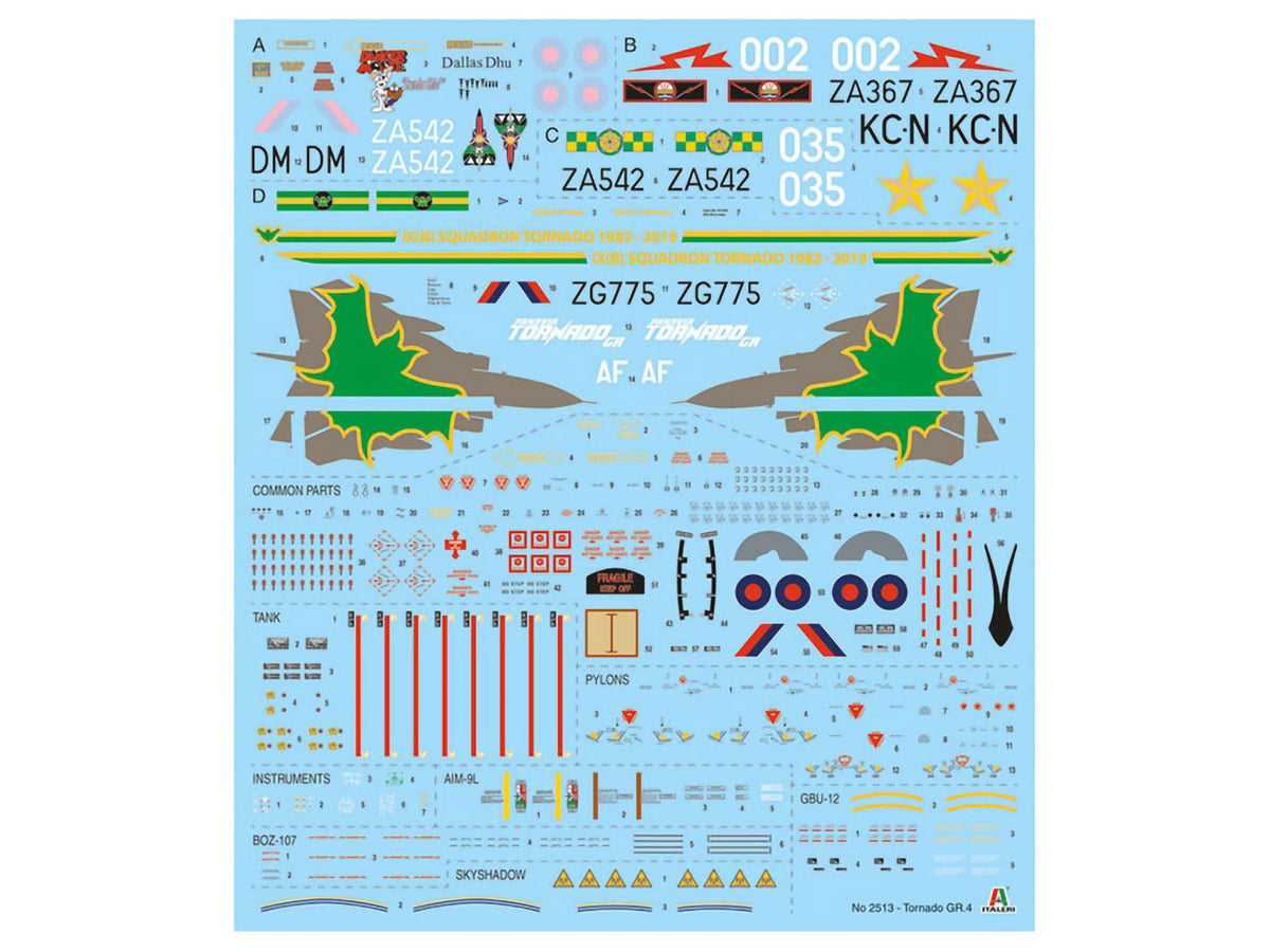 Tornado GR.4 w/Pilot Figure 1/32 Scale Model Kit Tamiya Italeri NIB
