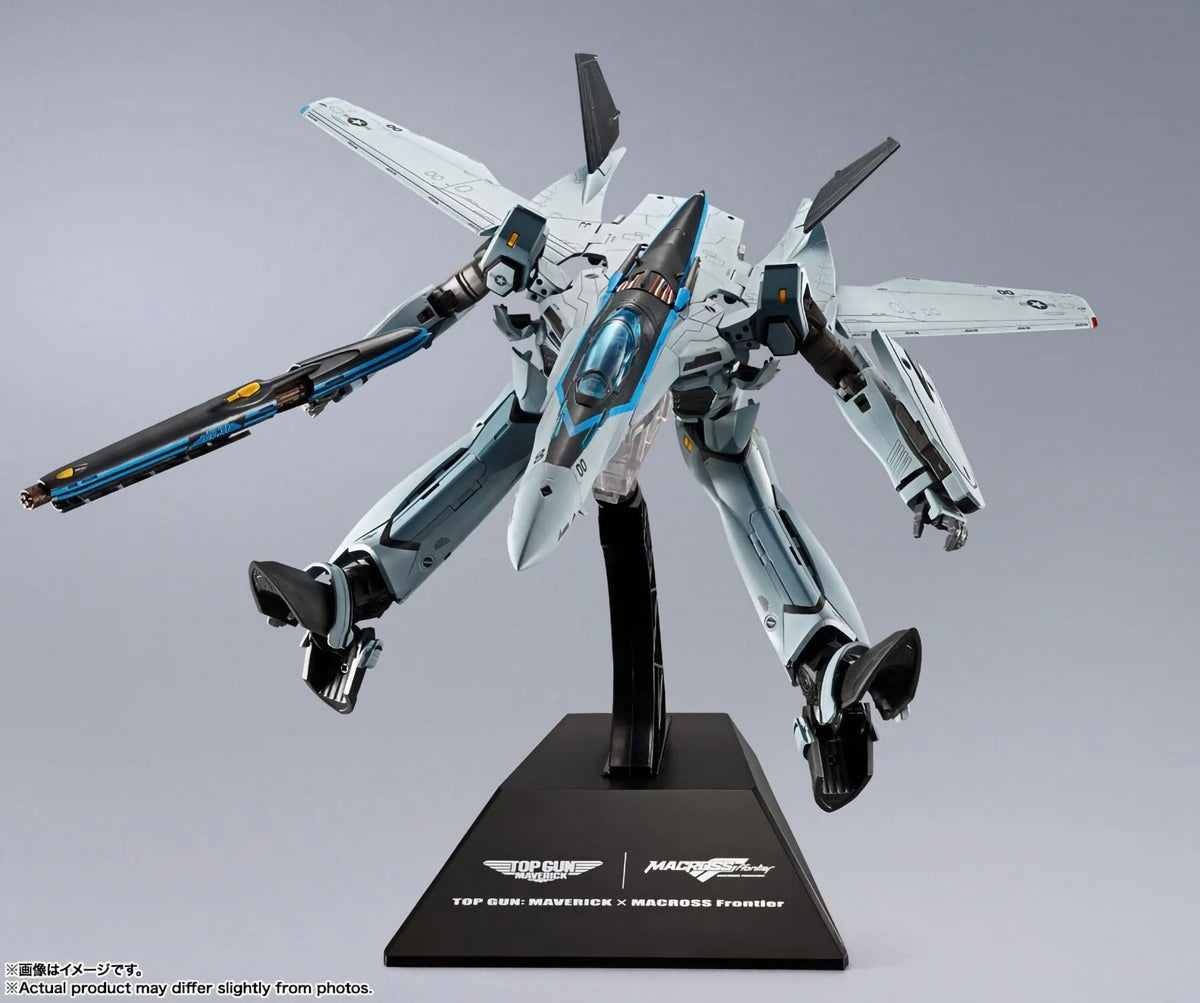 VF-25 Messiah Valkyrie Top Gun Maverick Action Figure DX Chogokin Bandai NIB